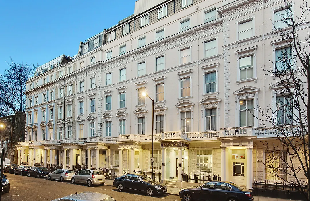 Bright Modern Flat Close To Queensway-1
